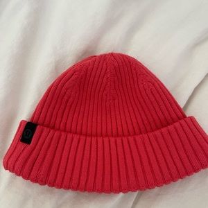 New without tags lululemon beanie